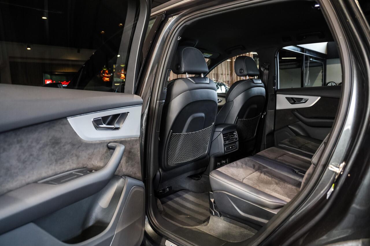 Audi Q7 55 TFSI e quattro Pro Line S-Line+ 29986km!!! Black Optic, Sportstoelen Leder met Memory, Virtual Cockpit, Sport Design, Adaptive Air Suspension, DSP Soundsystem, Camera, Ambiente/ Spiegel Pakket, LMV.