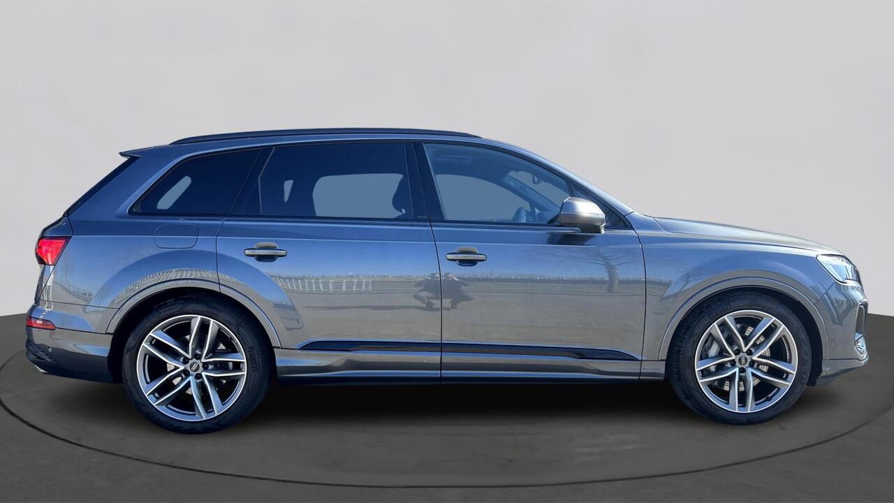 Audi Q7 55 TFSI e 394pk PHEV Quattro Pro Line S / 4WS / Panoramadak / Trekhaak / Head Up