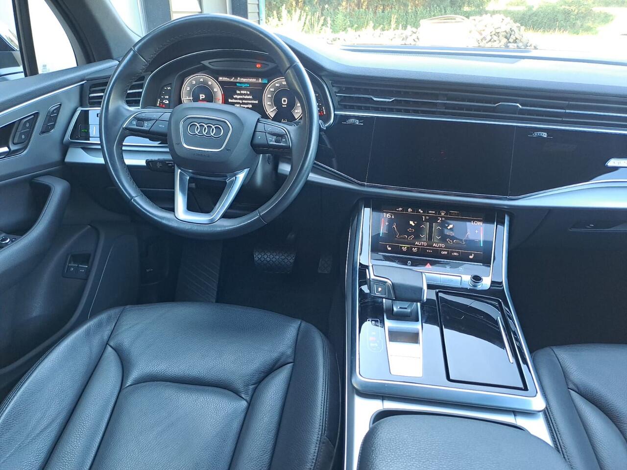 Audi Q7 55 TFSI e quattro Pro Line Plus S-line | Matrix LED | Luchtvering | Trekhaak | Leder | Keyless | HUD | Camera | ACC |