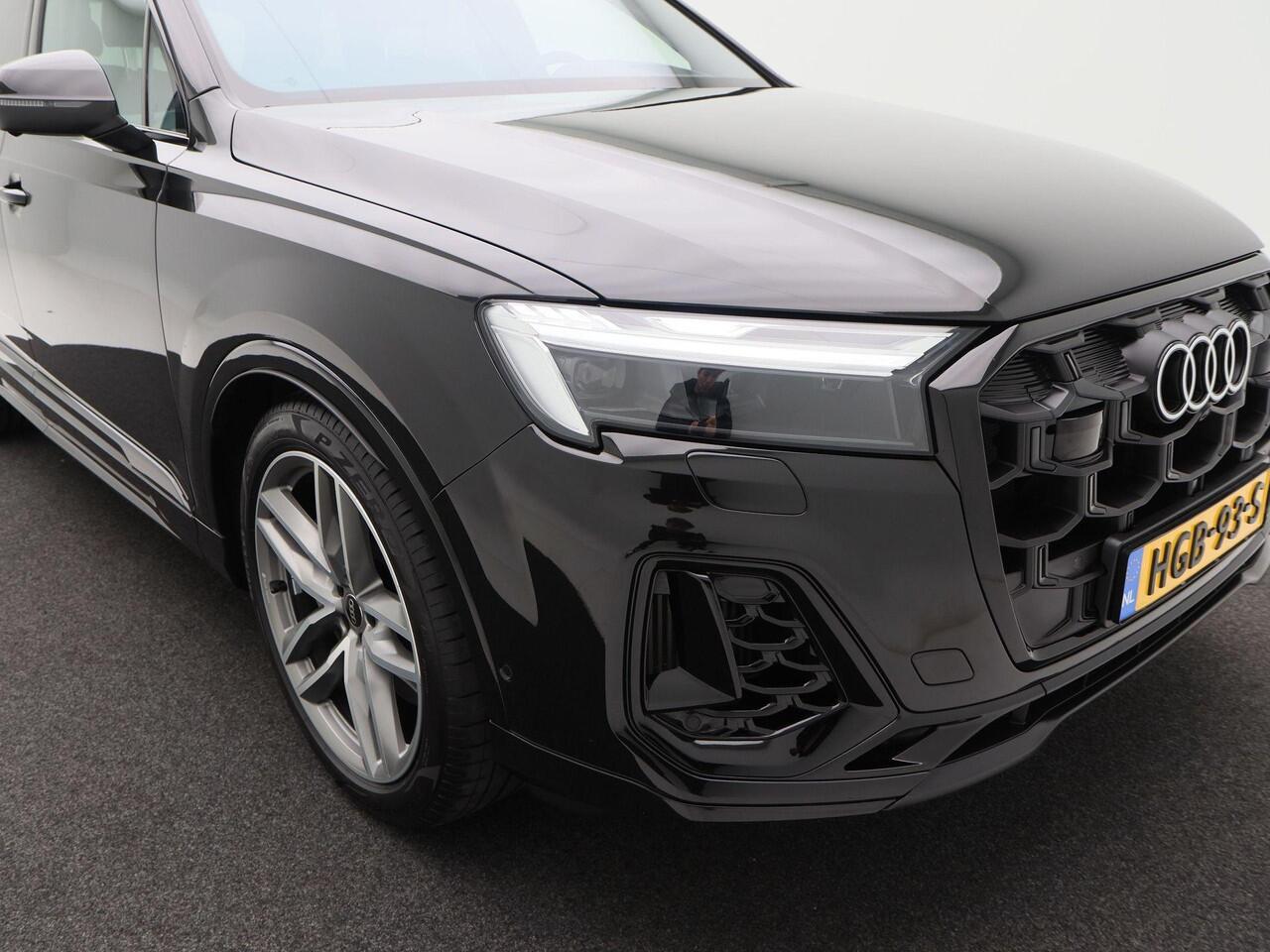 Audi Q7 55 TFSi e 380 Pk quattro S-Line | Full LED | Panoramadak | Zwart Optiek | Trekhaak | 21 Inch | Adaptive Cruise | B&O Audio | 20.301 Km!!