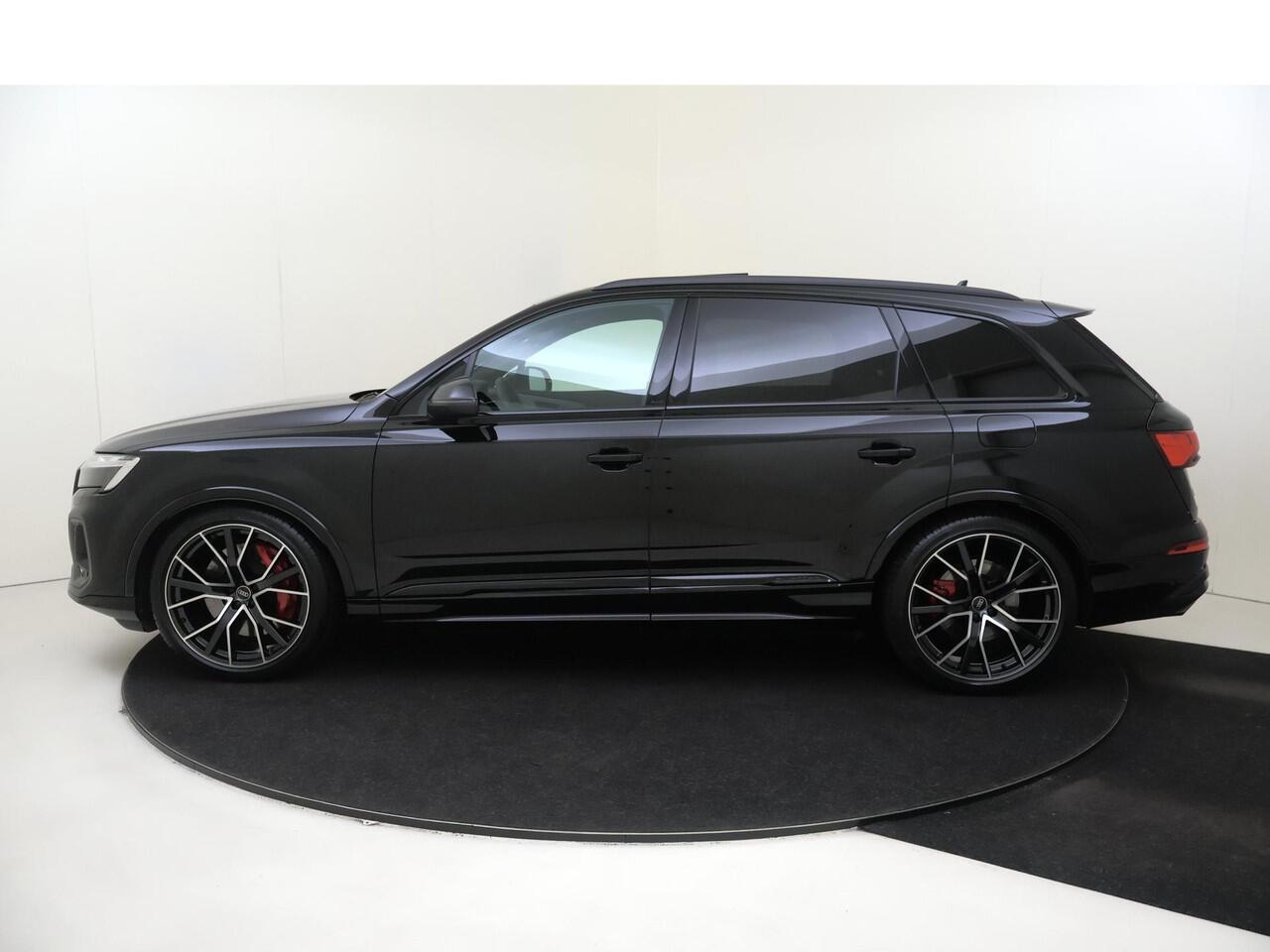 Audi Q7 60 TFSI e quattro Pro Line S Competition | Panoramadak | Vierwielbesturing | Trekhaak | Parkeerassistent | Luchtvering | Bang & Olufsen | Head-up display | 3-zone airco |