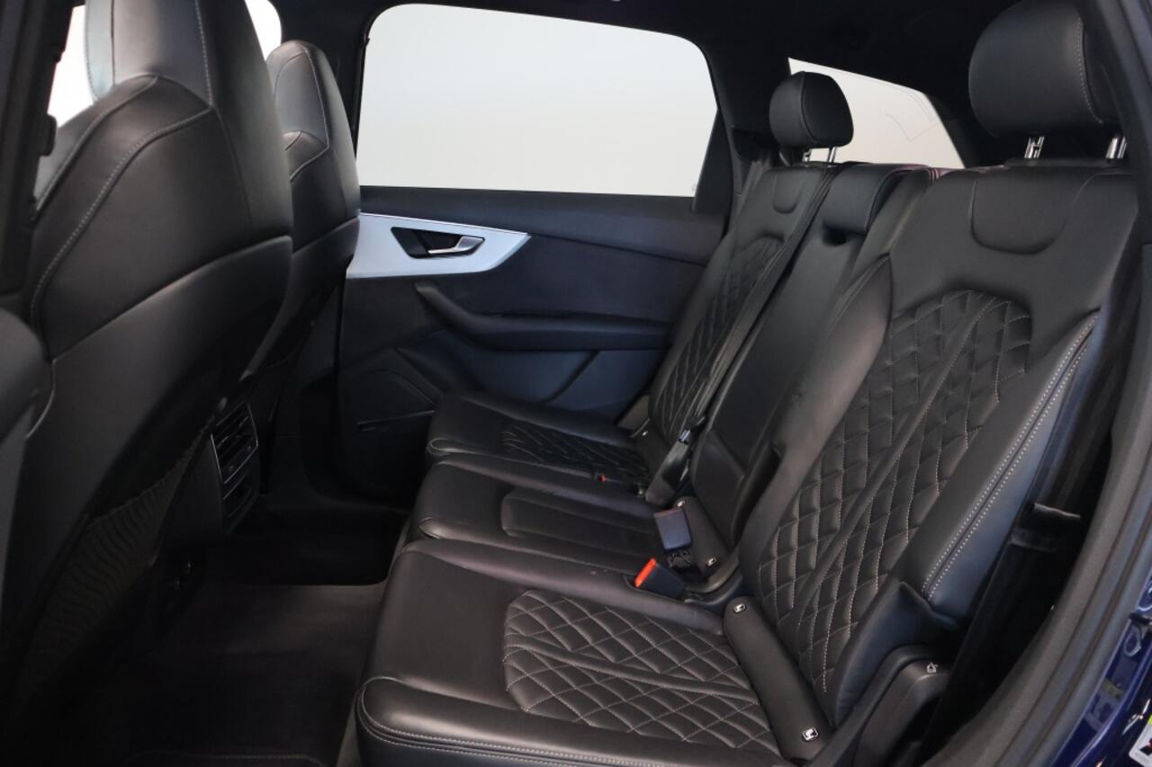 Audi Q7 55 TFSI e QUATTRO S-Line Plus | Panorama | RS Zetels | luchtveri