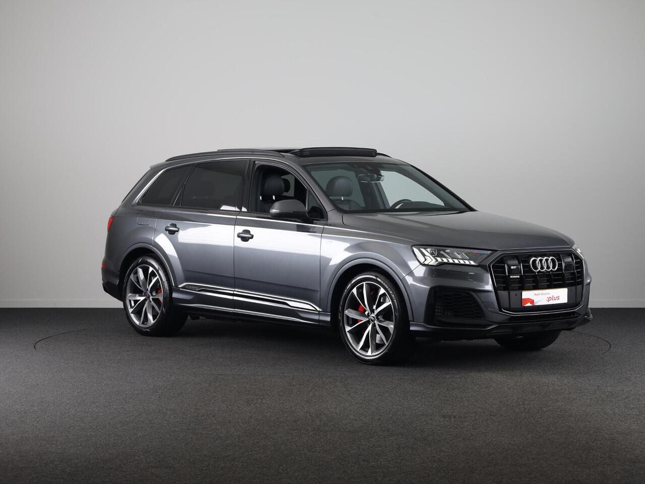 Audi Q7 55 TFSI e quattro Pro Line S 340pk | Panoramadak | Verlengde garantie | Adaptieve cruise controle | Verwarmbare voorstoelen en achterbank
