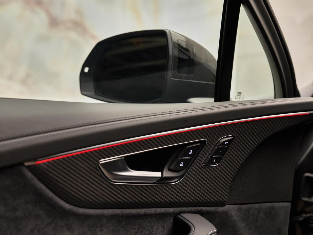 Audi Q7 60 TFSI e Quattro Pro Line S Competition, pano, B&O adv., carbon extr., nachtzicht, 4W-best, massage, OLED, S sportstoelen, HUD, Laserlicht, 22", NP170k