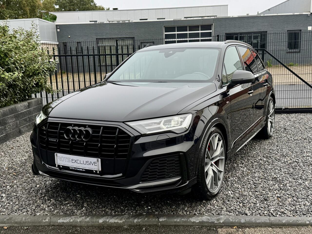 Audi Q7 55 TFSIe S-Line 2021 Luchtvering|Camera|Trekhaak|SQ7 Zwart
