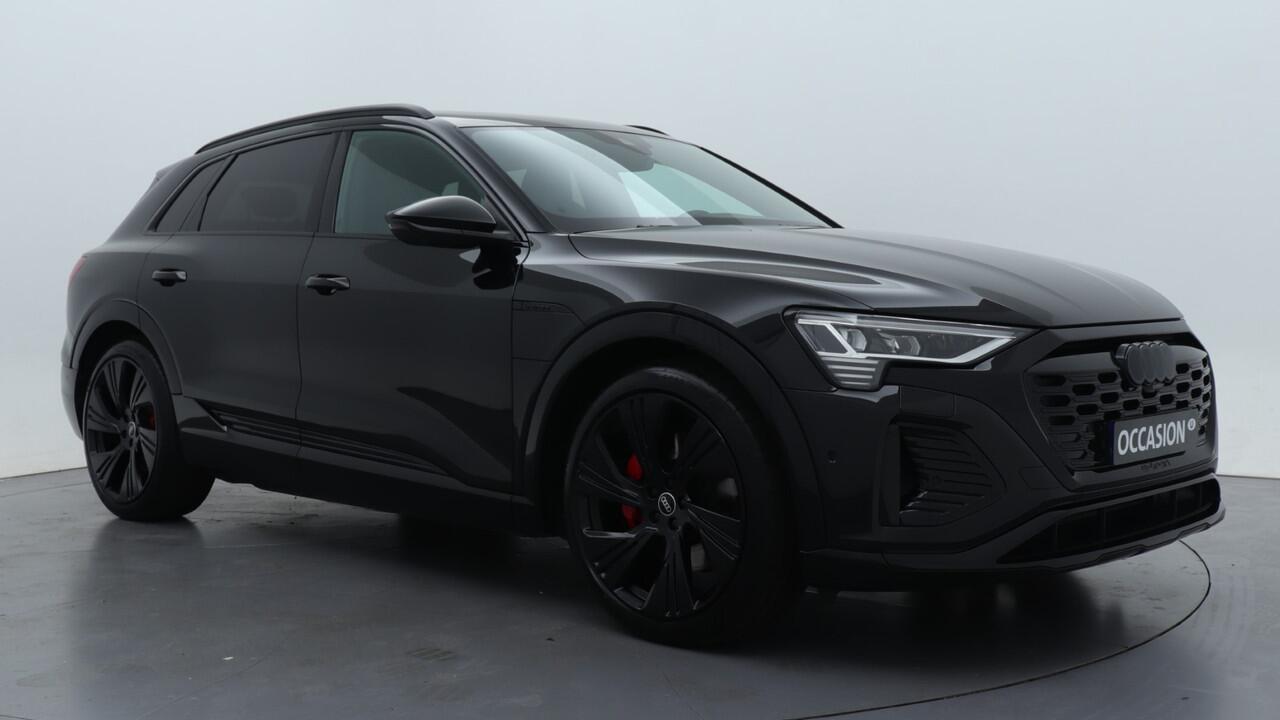 Audi Q8 e-tron 55 quattro S Edition 115 kWh | Panoramadak | 22" LMV | Sportstoelen Plus |