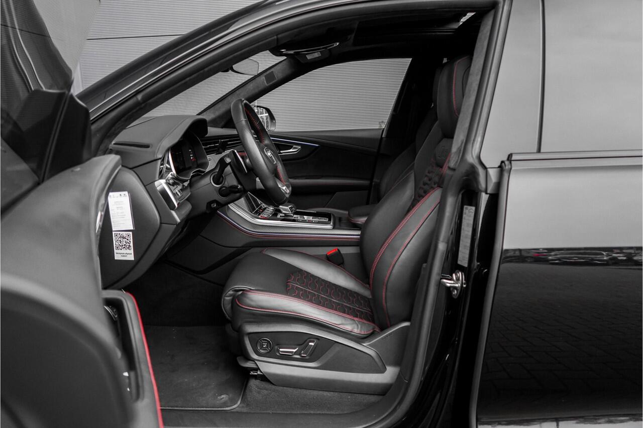Audi Q8 4.0 TFSI RS Q8 Quattro Dynamic+ Keramisch Pano B&O Trekhaak Alcantara 23"