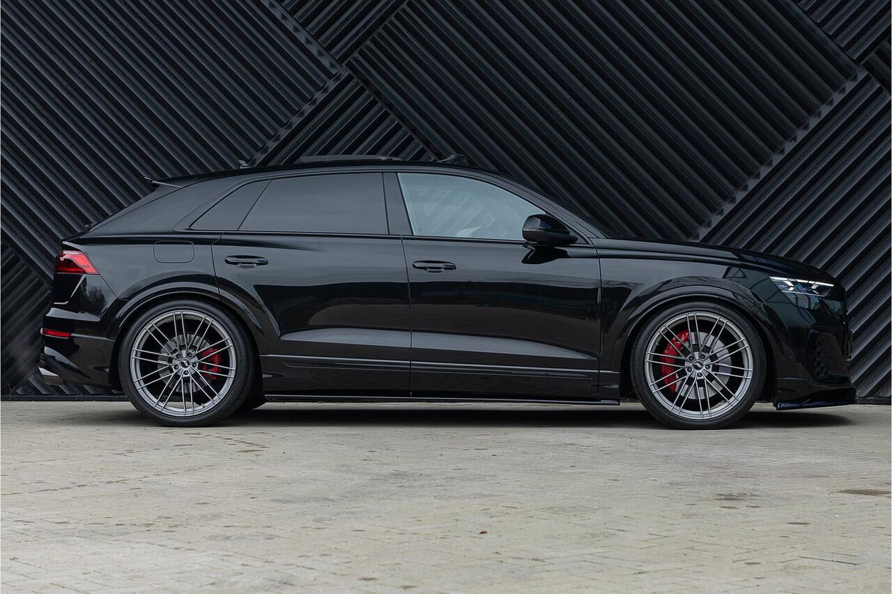 Audi Q8 60 TFSI e quattro S-Line Competition Panodak ACC Achteras Bestr. Head Up 360 Oled Massage Softcl. B&O Stoelvent. Trekhaak VOL !!!