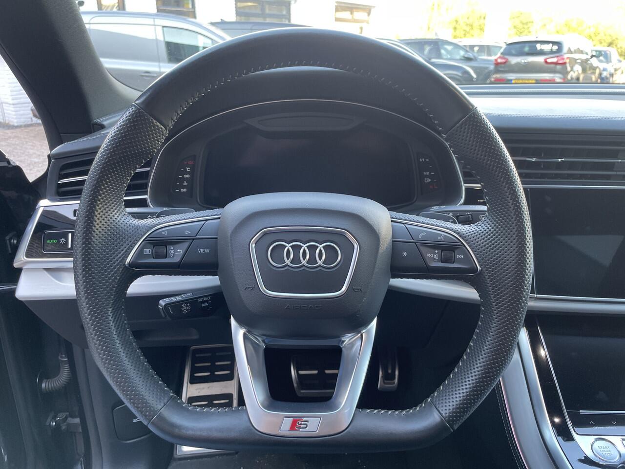 Audi Q8 55 TFSI S-Line quattro B&O , Panoramadak , HUD