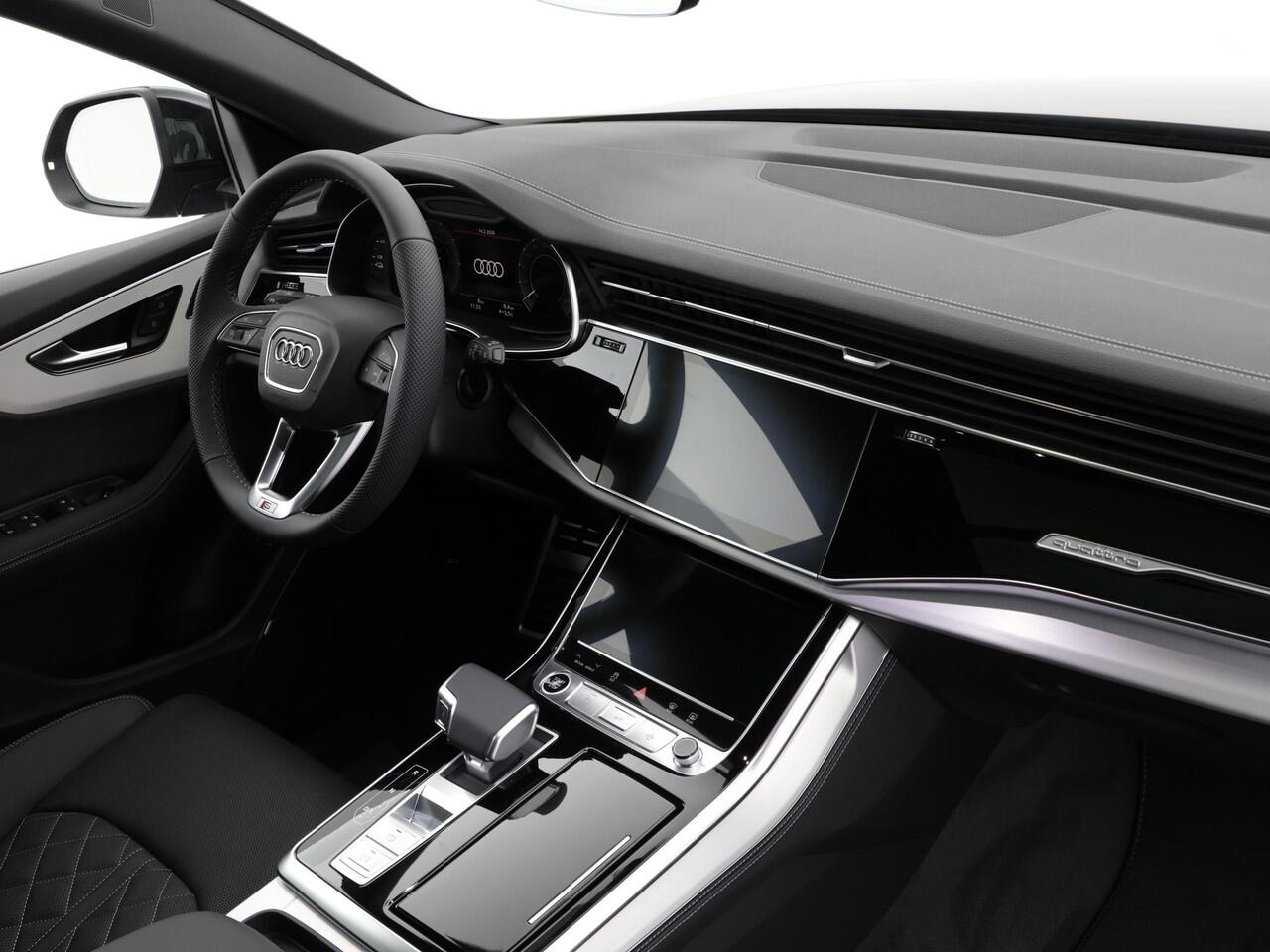 Audi Q8 55 TFSI e quattro Pro Line S 394 PK · B&O Premium 3D · Vierwielbesturing · Assist parking plus, remote · Trekhaak elek. wegklapbaar