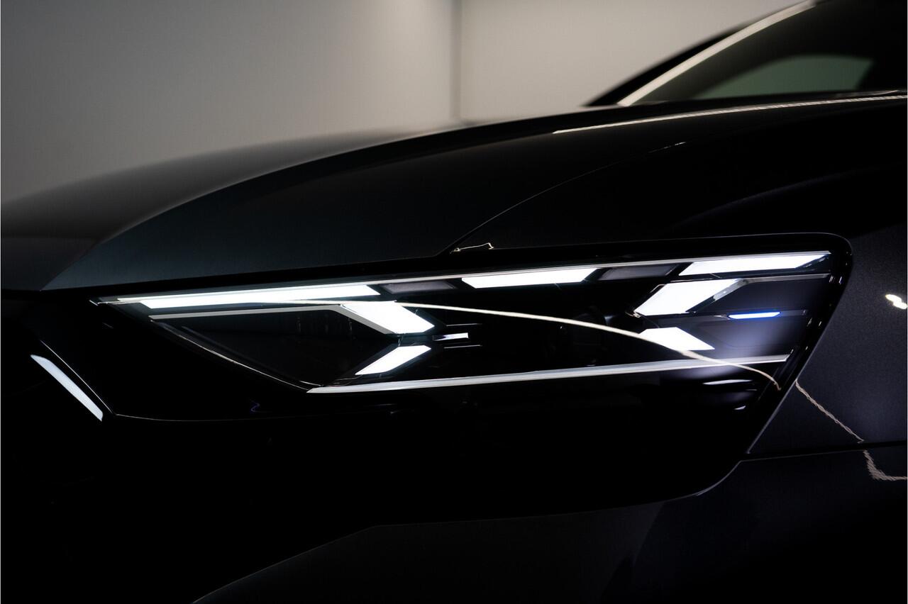 Audi Q8 60 TFSI E Quattro S-Edition Competition 490PK FACELIFT | 2025 DIRECT LEVERBAAR | 5 Jaar Garantie | BOMVOL!