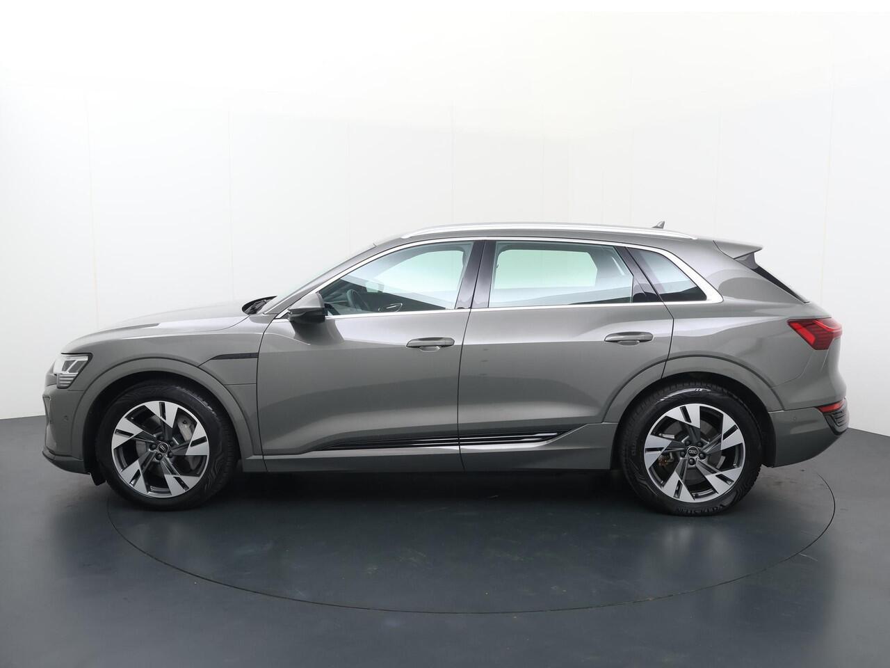 Audi Q8 e-tron 55 quattro Advanced Edition 115 kWh | 408 PK | Luchtvering | Leder | Achteruitrij camera | Trekhaak