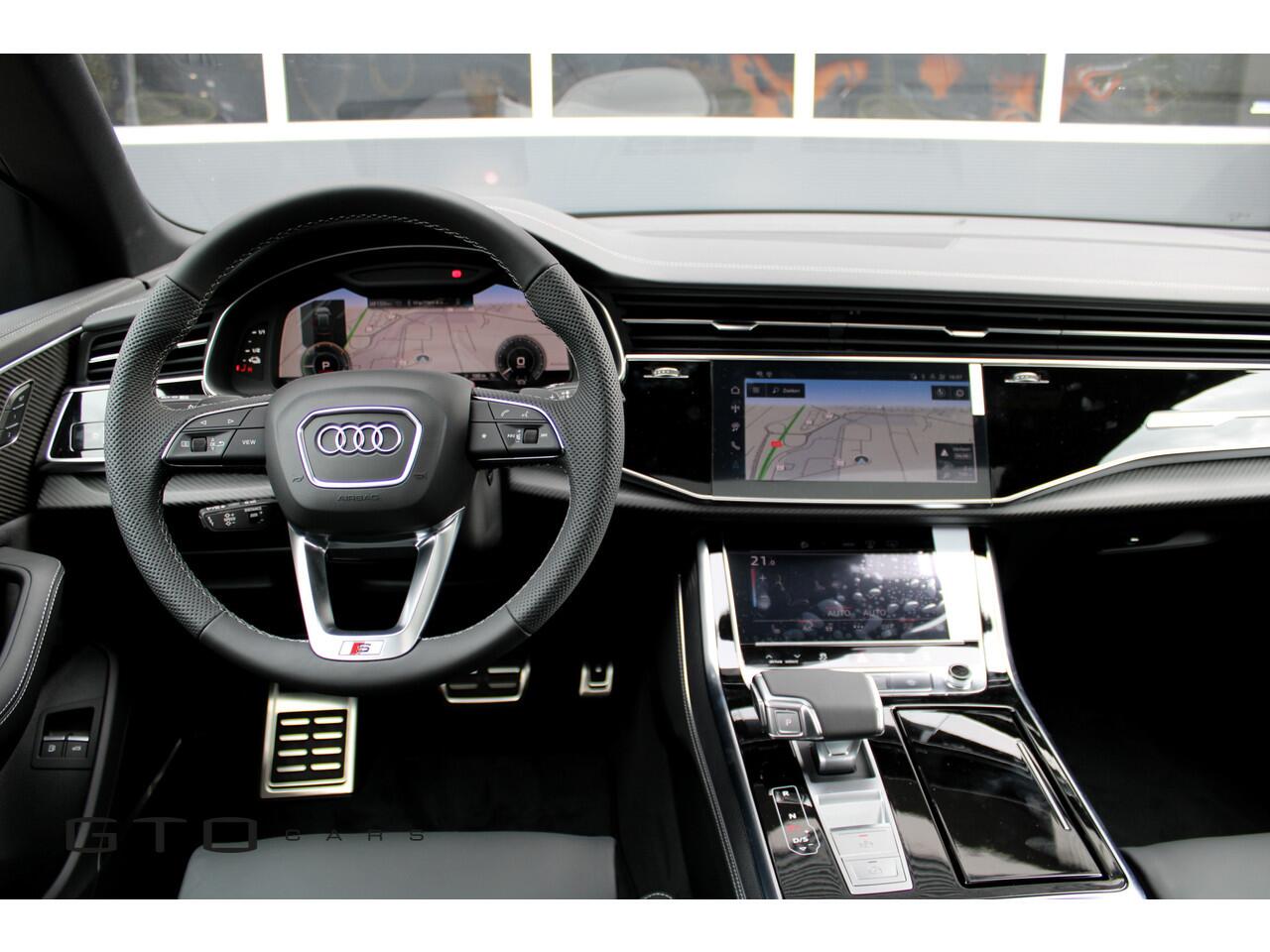 Audi Q8 60 TFSI e quattro Pro Line S Competition B&O / Carbon / 4WD Besturing / Panorama / Tour Pack / City Pack / Surround Camera