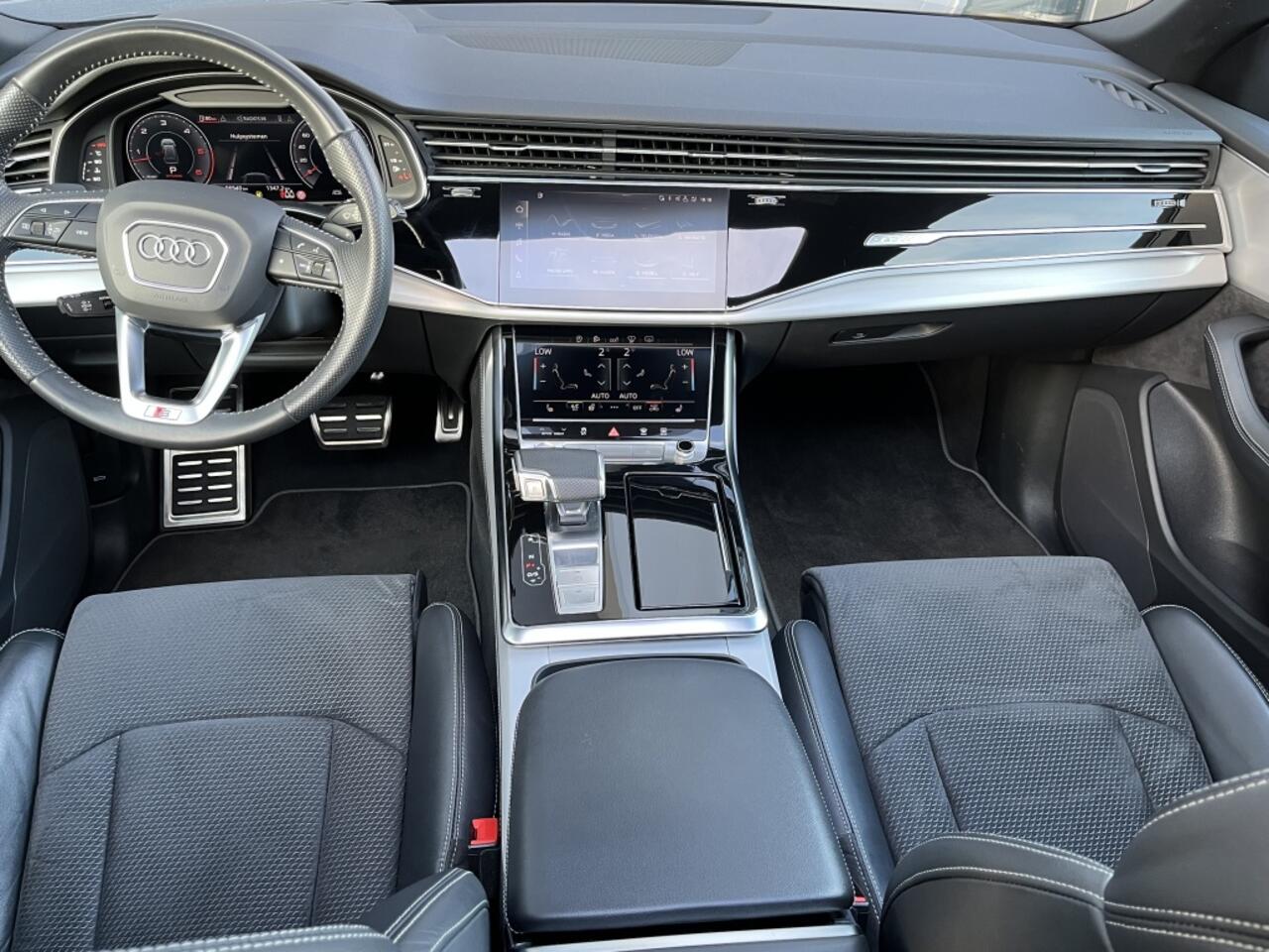 Audi Q8 50 TDI quattro 2x S-line | Matrix LED | Head-up | Luchtvering |
