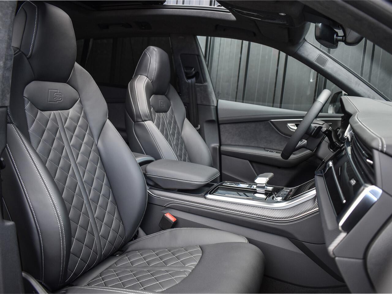 Audi Q8 60 TFSI e QUATTRO PRO LINE S COMPETITION | PANORAMADAK | 4 WIEL BESTURING | ALCANTARA HEMEL | AMBIANCE VERLICHTING | STOELMASSAGE | STOEL VENTILATIE EN -VERWARMING | HEAD-UP | 360 CAMERA | ELEKTR. TREKHAAK | SOFT CLOSE | LEDEREN DASHBOARD | GOODWOOD GRE