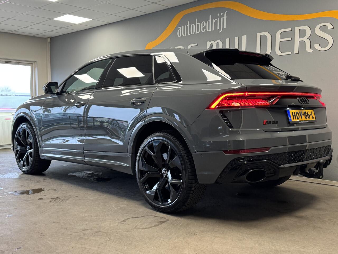 Audi Q8 4.0 TFSI RS Q8 quattro Keramische/ Massage/Nachtzicht/B en O