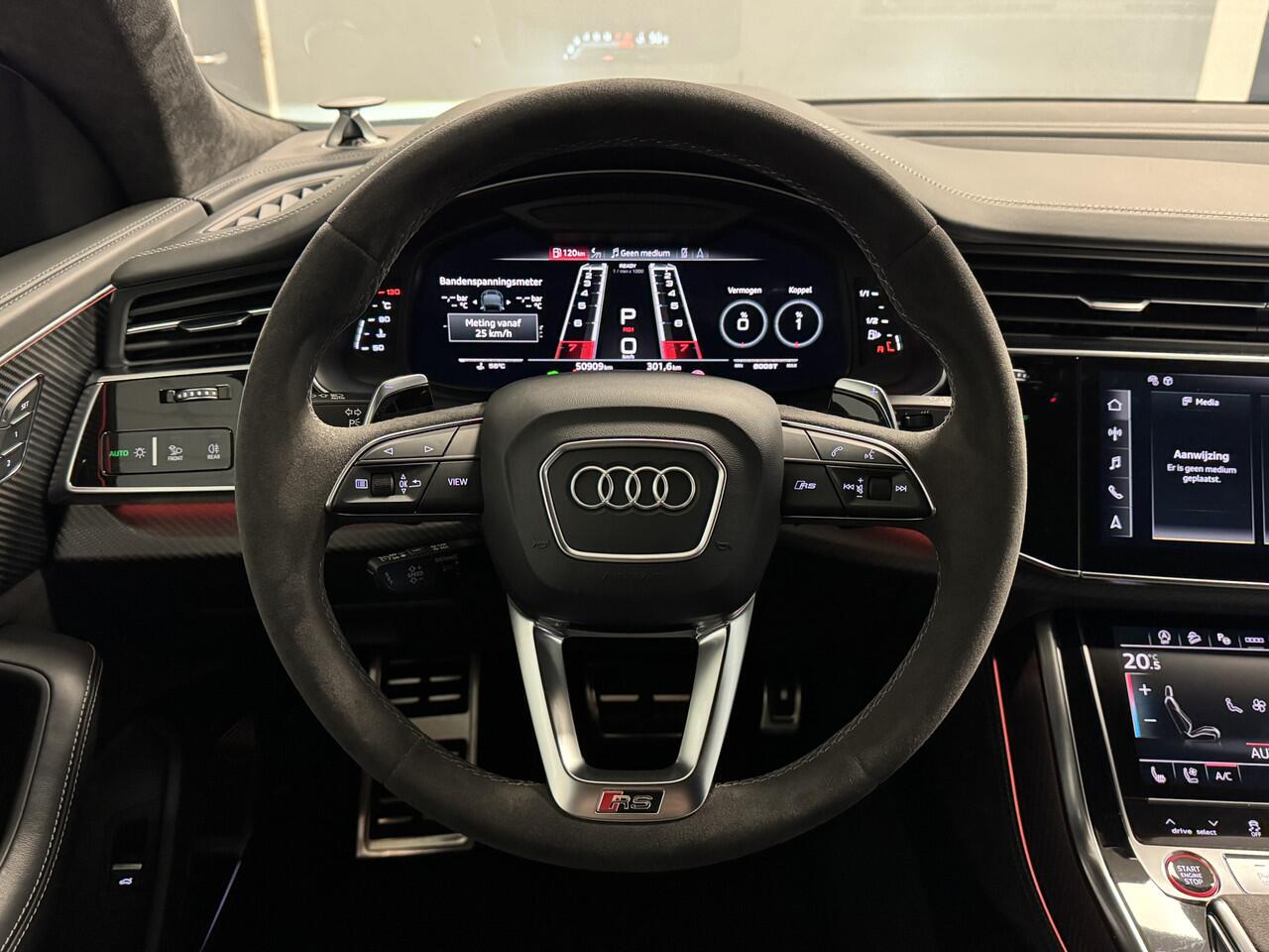 Audi Q8 4.0 TFSI RS Q8 quattro Keramische/ Massage/Nachtzicht/B en O