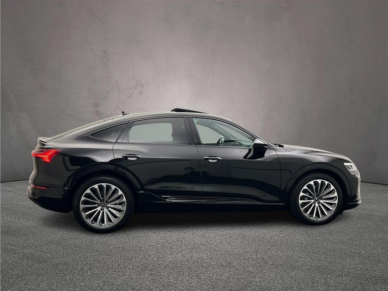 Audi Q8 Sportback e-tron 55 S Edition 115 kWh | Pano | Leder | Memory | Adapt Cruise | Tour Pack | Sportstoelen | 21 inch | luchtvering | S Line