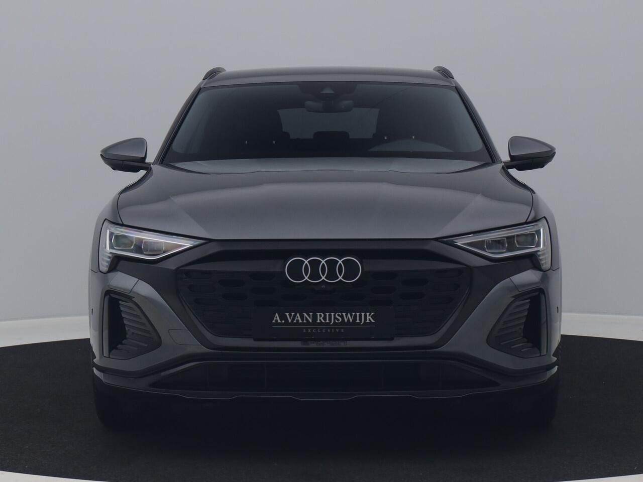 Audi Q8 Sportback e-tron 50 Quattro S Edition 95 kWh | 360° | LUCHTVERING | KEYLESS | STOELVERWARMING