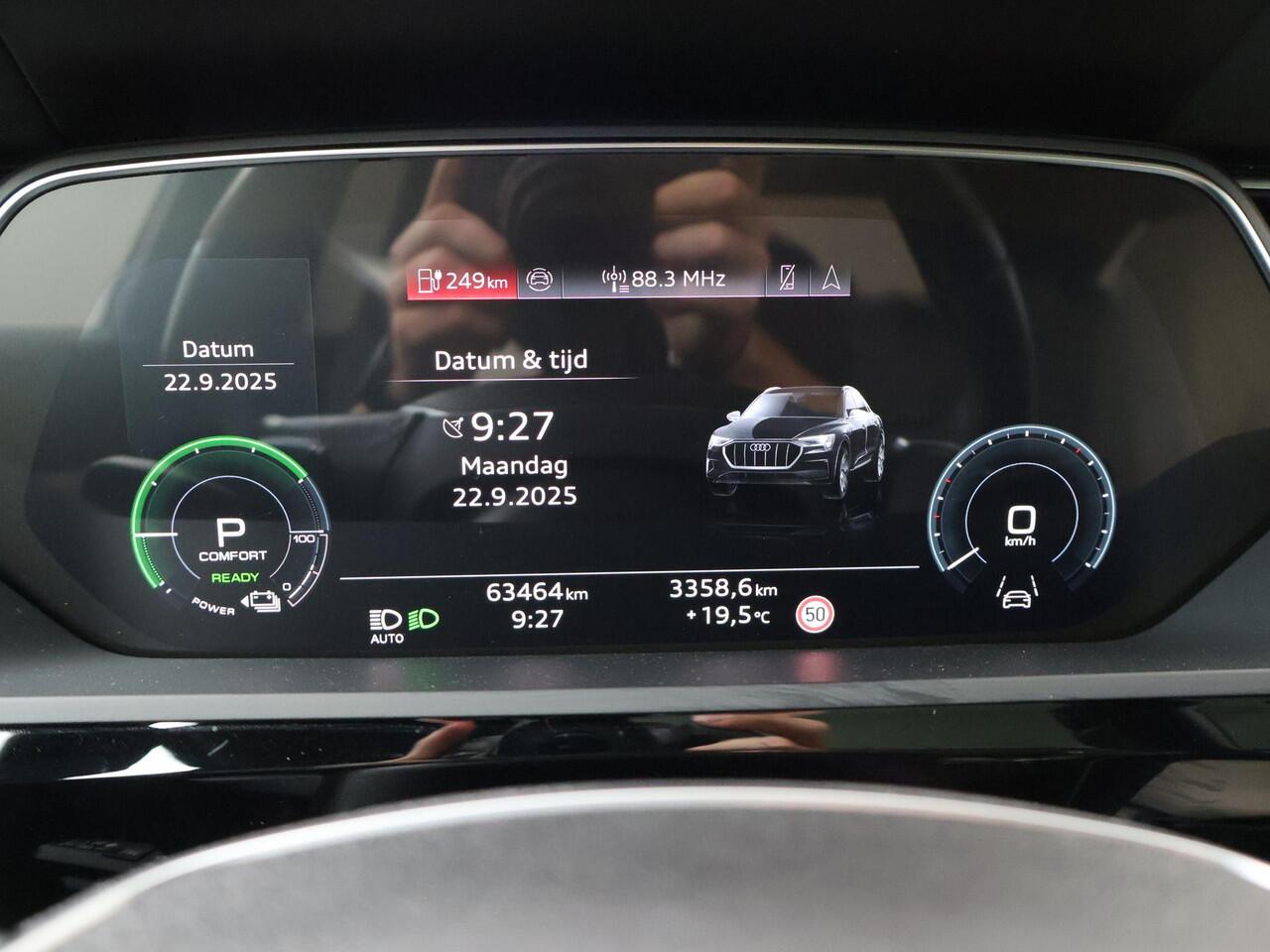 Audi Q8 Sportback e-tron 55 quattro Advanced Edition 115 kWh | 300 PK | Gratis onderhoud t/m 15 jan. 2031 | SoH 92% | Panoramadak | Matrix LED koplampen | B&O Premium sound | 21" LM velgen |