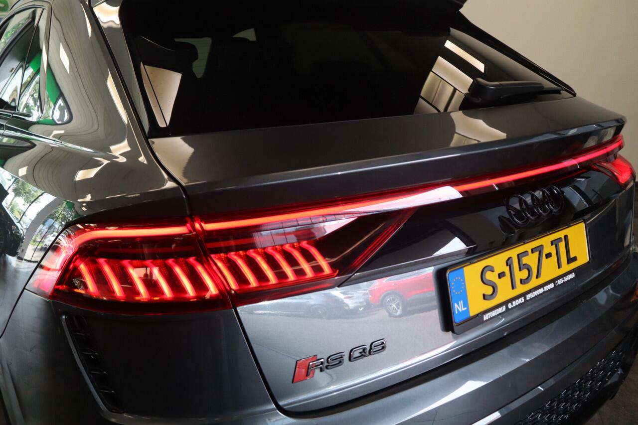 Audi Q8 4.0 TFSI RS Q8 quattro Panoramadak 23''Velgen Head-Up B&O Audio