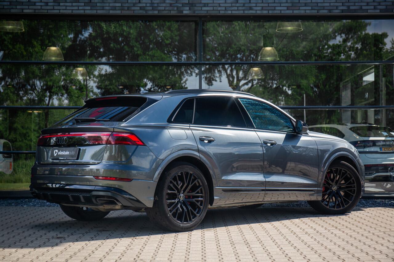 Audi Q8 60 TFSI e quattro Pro Line S Competition , Daytona Grijs, Panoramadak, Adaptive cruise, Head-up display, Memory seats,