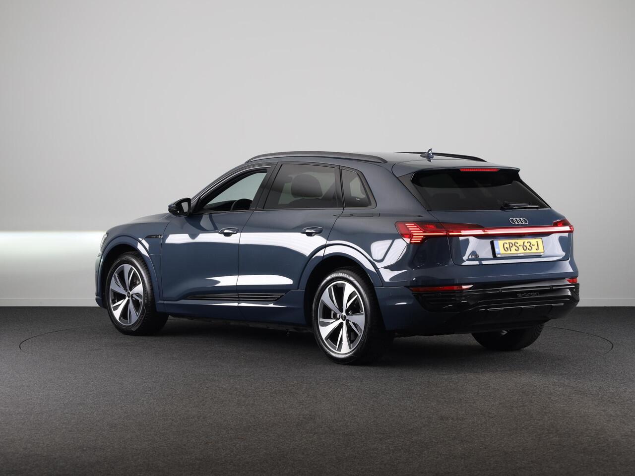 Audi Q8 e-tron 50 quattro Edition 95 kWh 340pk | Lederen bekleding | | 20 inch lichtmetalen velgen | Elektrisch verstelbare voorstoelen met geheugen | Parkeercamera |