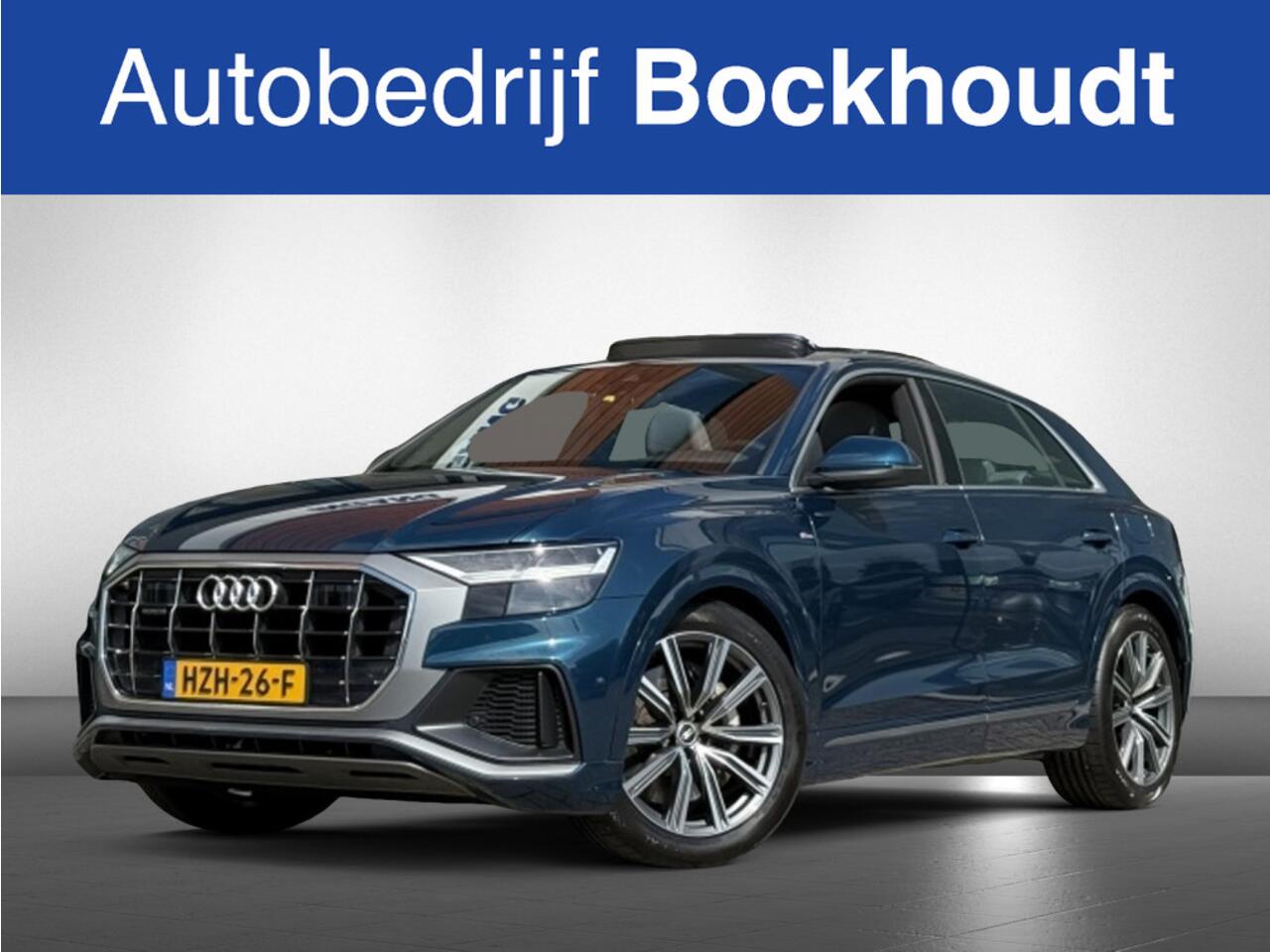 audi-q8-55-tfsi-e-q-s-line--pano-