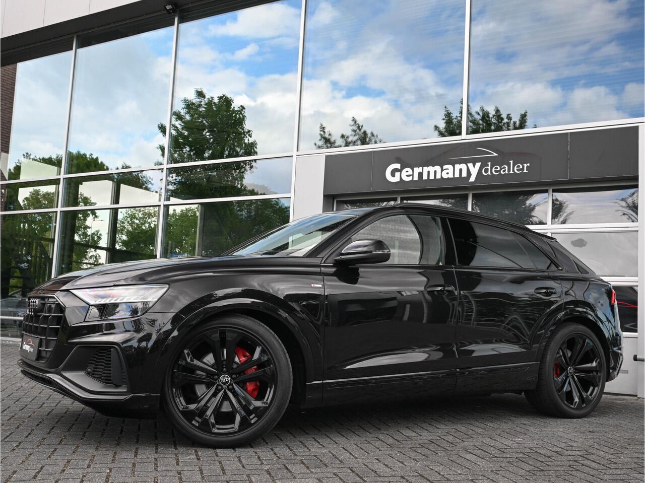 Audi Q8 55TFSI 340PK V6 Quattro S-Line Black Optic Lucht Pano M-led Softclose Head-Up Nachtz 22-Inch