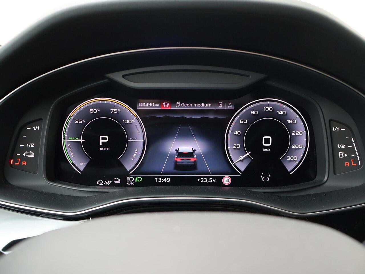 Audi Q8 Pro Line S 55 TFSI e quattro tiptronic