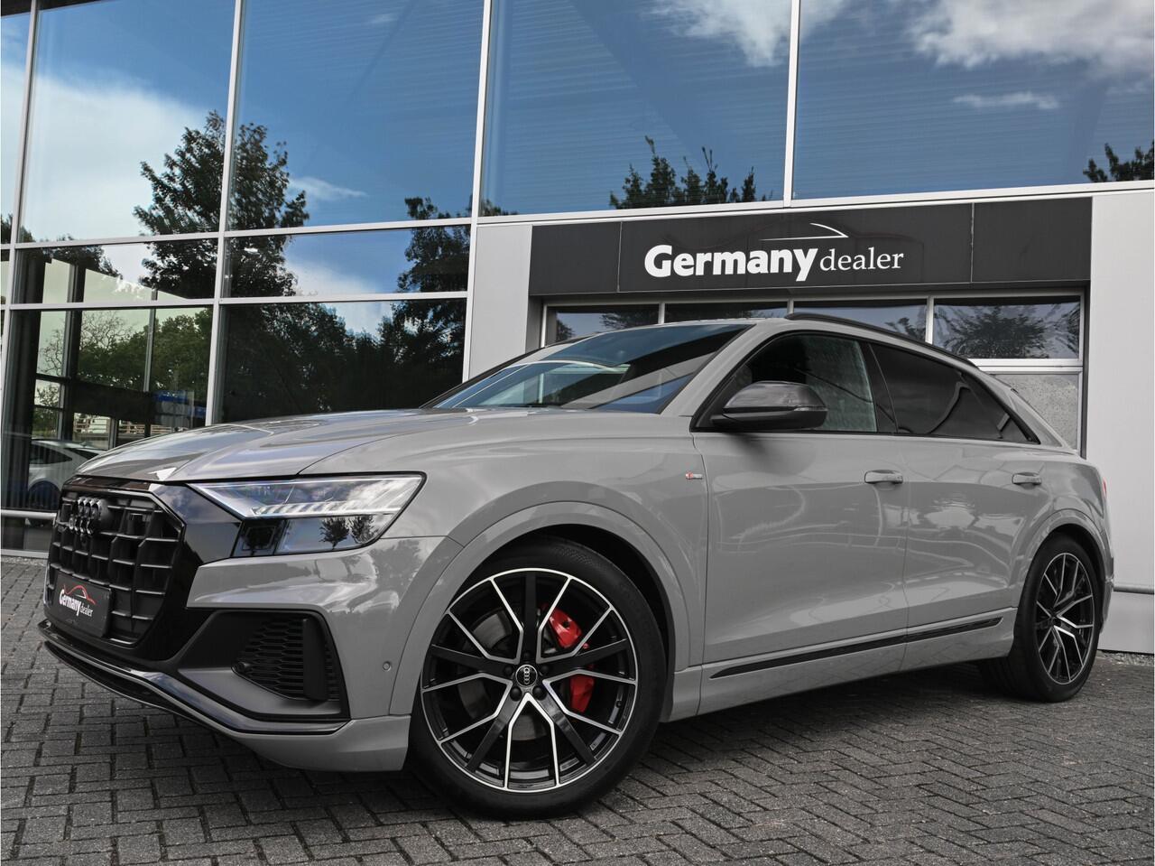 Audi Q8 55TFSI 340PK Quattro 4W-best Indiv-Nardo RS-Zetels Softclose Lucht Tr-Haak VOL!
