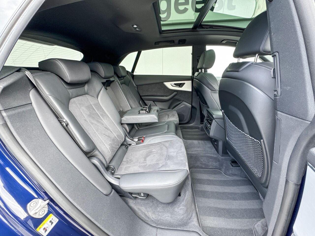 Audi Q8 55 TFSI e quattro Pro Line Panoramadak | Head up | Selections