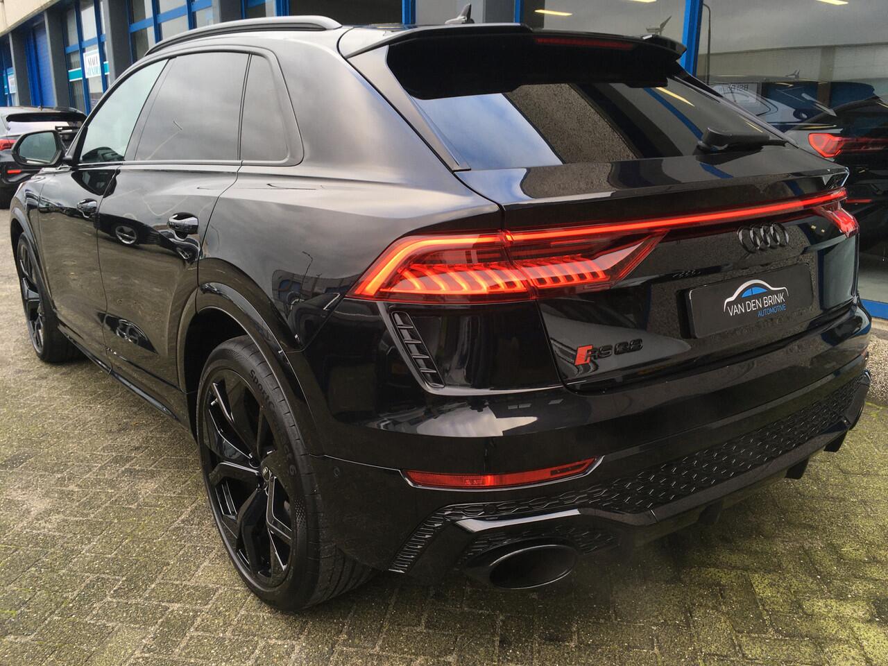 Audi Q8 4.0 TFSI RS Q8 quattro Audi fabr.gar. 08-2025