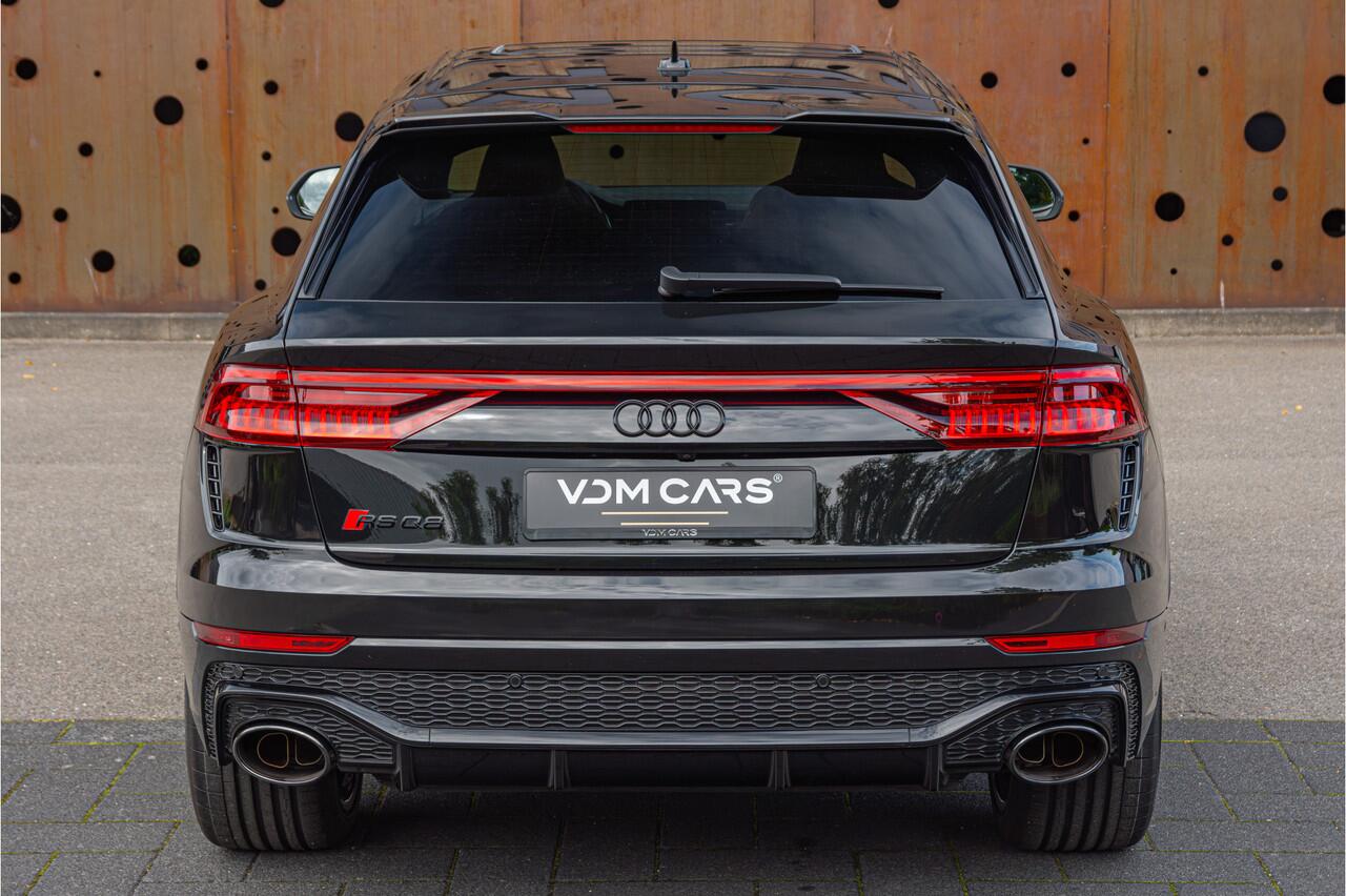 Audi Q8 4.0 TFSI RS Q8 quattro | Soft-Close | Smartphone | B&O | Tour | HUD | Panorama | 23" | Sportuitlaat |