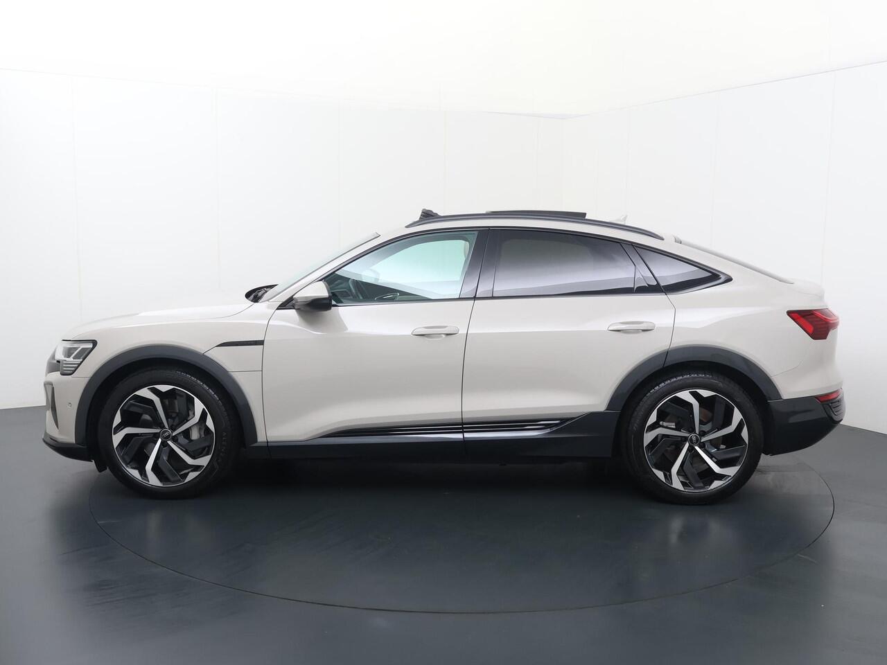 Audi Q8 Sportback e-tron 55 quattro Advanced Edition 115 kWh | 300 PK | Gratis onderhoud t/m 15 jan. 2031 | SoH 92% | Panoramadak | Matrix LED koplampen | B&O Premium sound | 21" LM velgen |