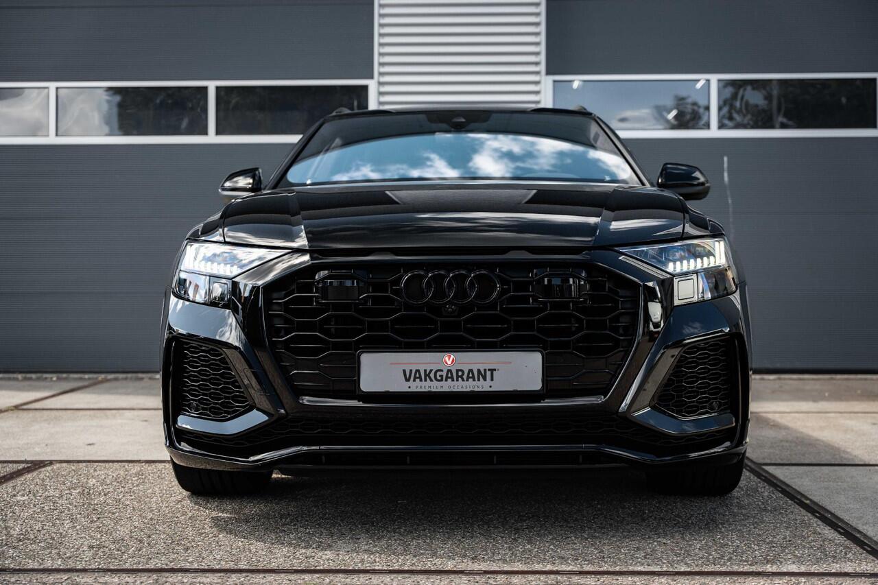 Audi Q8 4.0 TFSI RS Q8 quattro |Pano |B&O Adv |Keramische |RS Pakket |Alcantara hemel