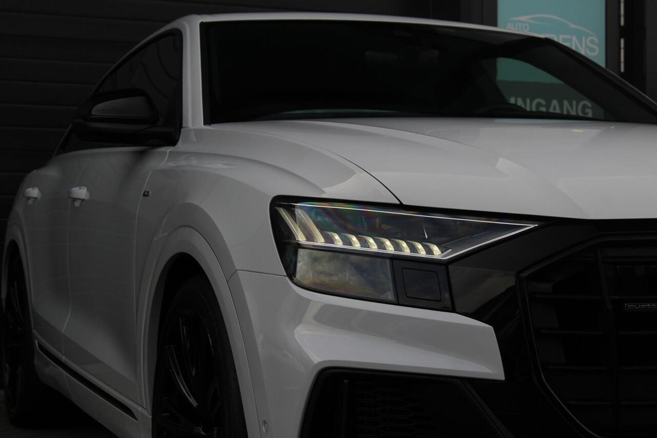 Audi Q8 60 TFSI e quattro Competition | Pano | Trekhaak |