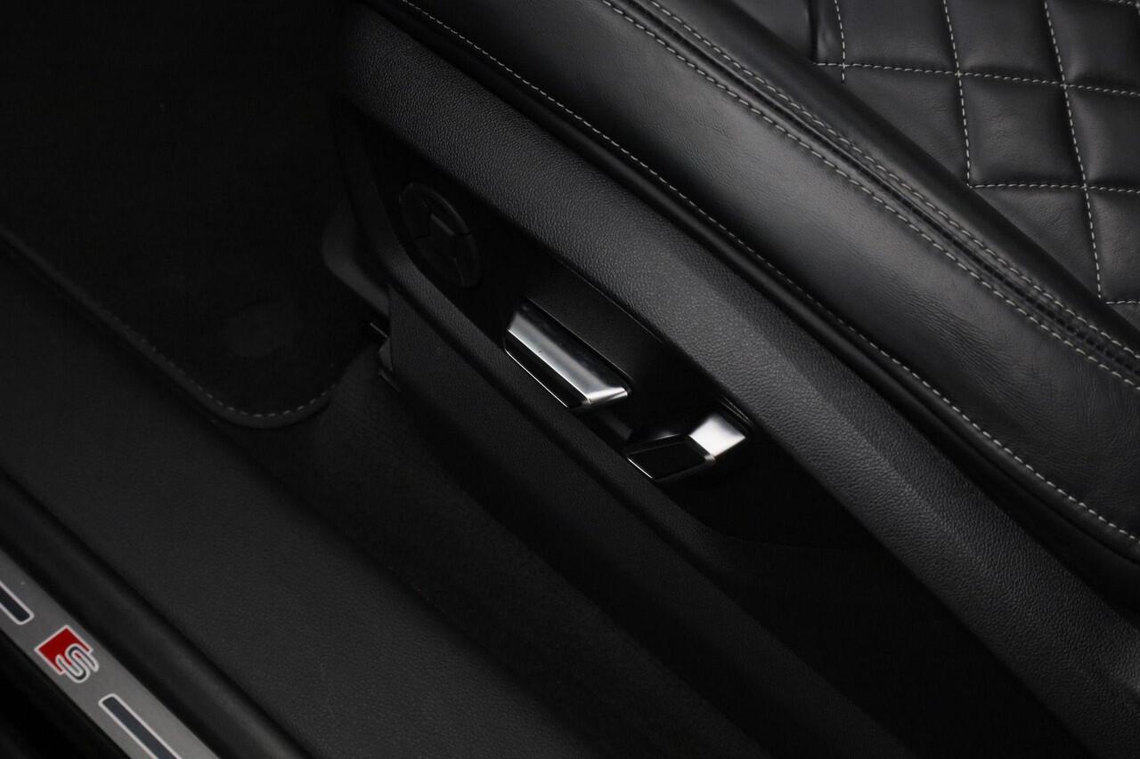 Audi Q8 60 TFSI e 462 pk tiptronic quattro Pro Line S Competition | Panoramadak | Valcona leder | Sportstoelen Plus | Bang & Olufsen | Rondomzicht camera