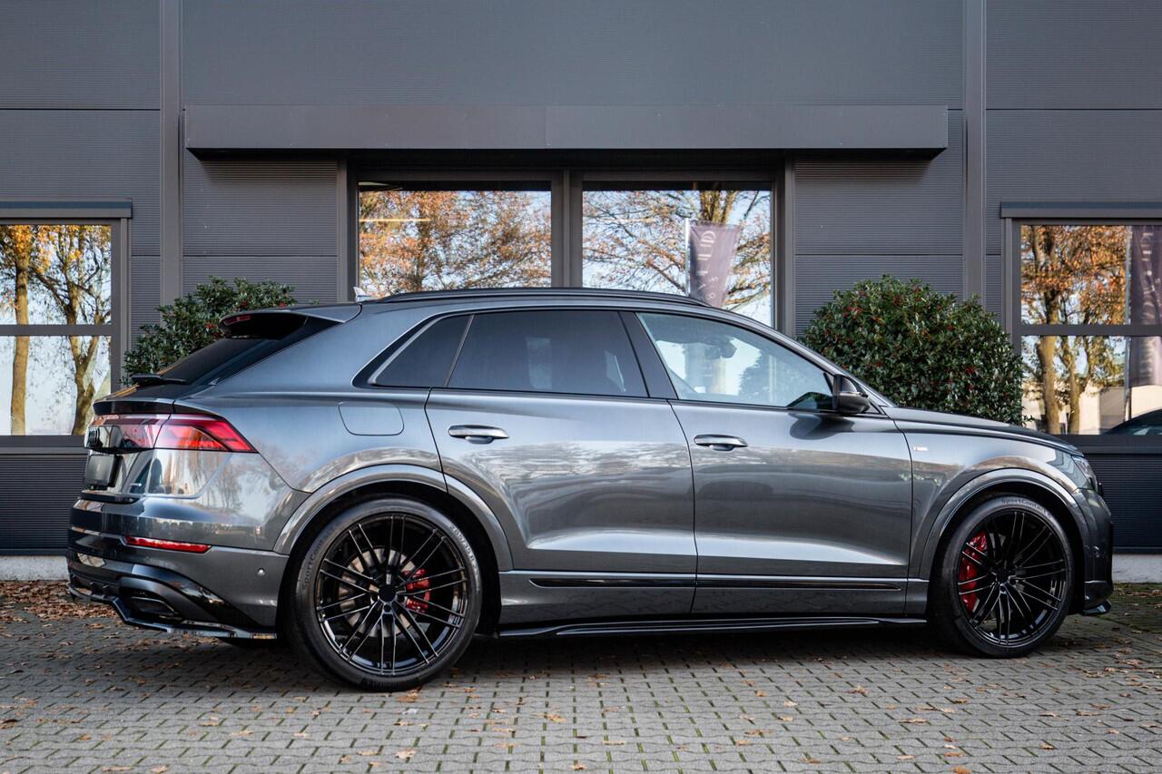 Audi Q8 60 TFSI e Competition 490pk, Carbon, Full-options 2025