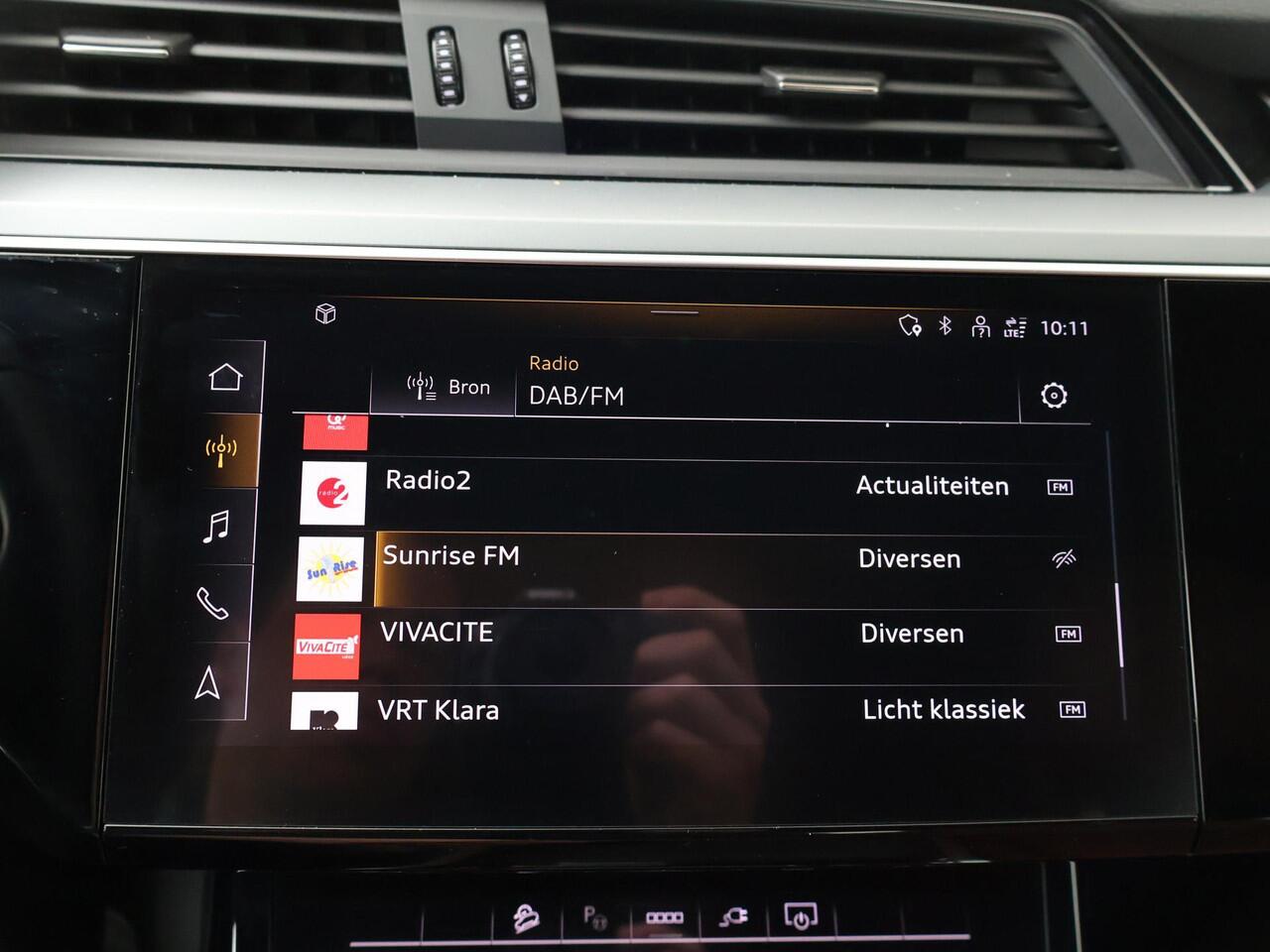 Audi Q8 e-tron 55 quattro Advanced Edition 115 kWh | 408 PK | Luchtvering | Leder | Achteruitrij camera | Trekhaak