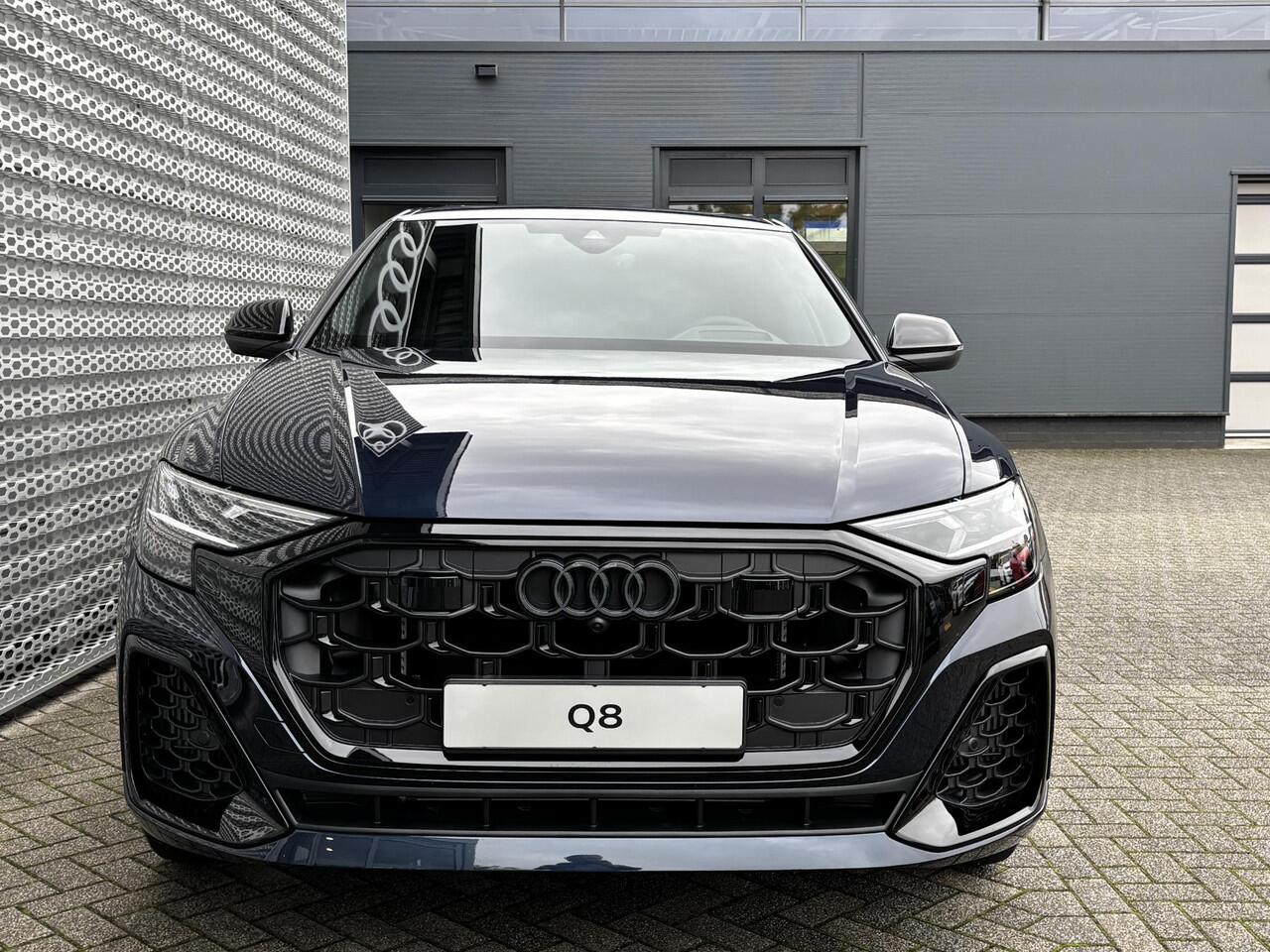 Audi Q8 Pro Line S Competition (C2 PI) 60 TFSI e 360 kW / Pano|Adaptive|23Inch