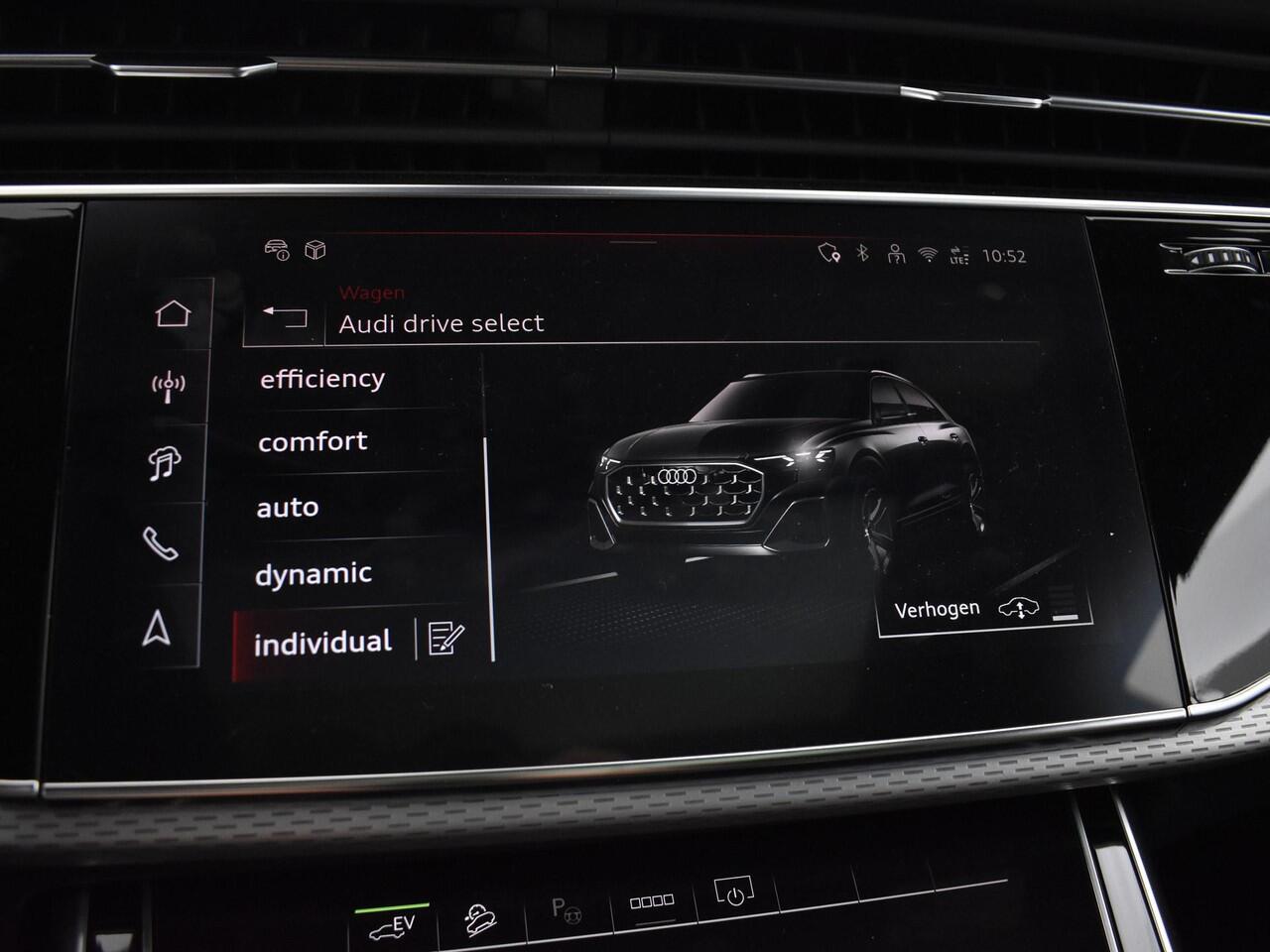 Audi Q8 60 TFSIe 490pk Quattro S Line Competition · Luchtvering · 360 Camera · Servosluiting · Panoramadak · Elek. trekhaak · Stoelventilatie · 22'' Inch · Garantie t/m 12-02-2028 of 90.000km