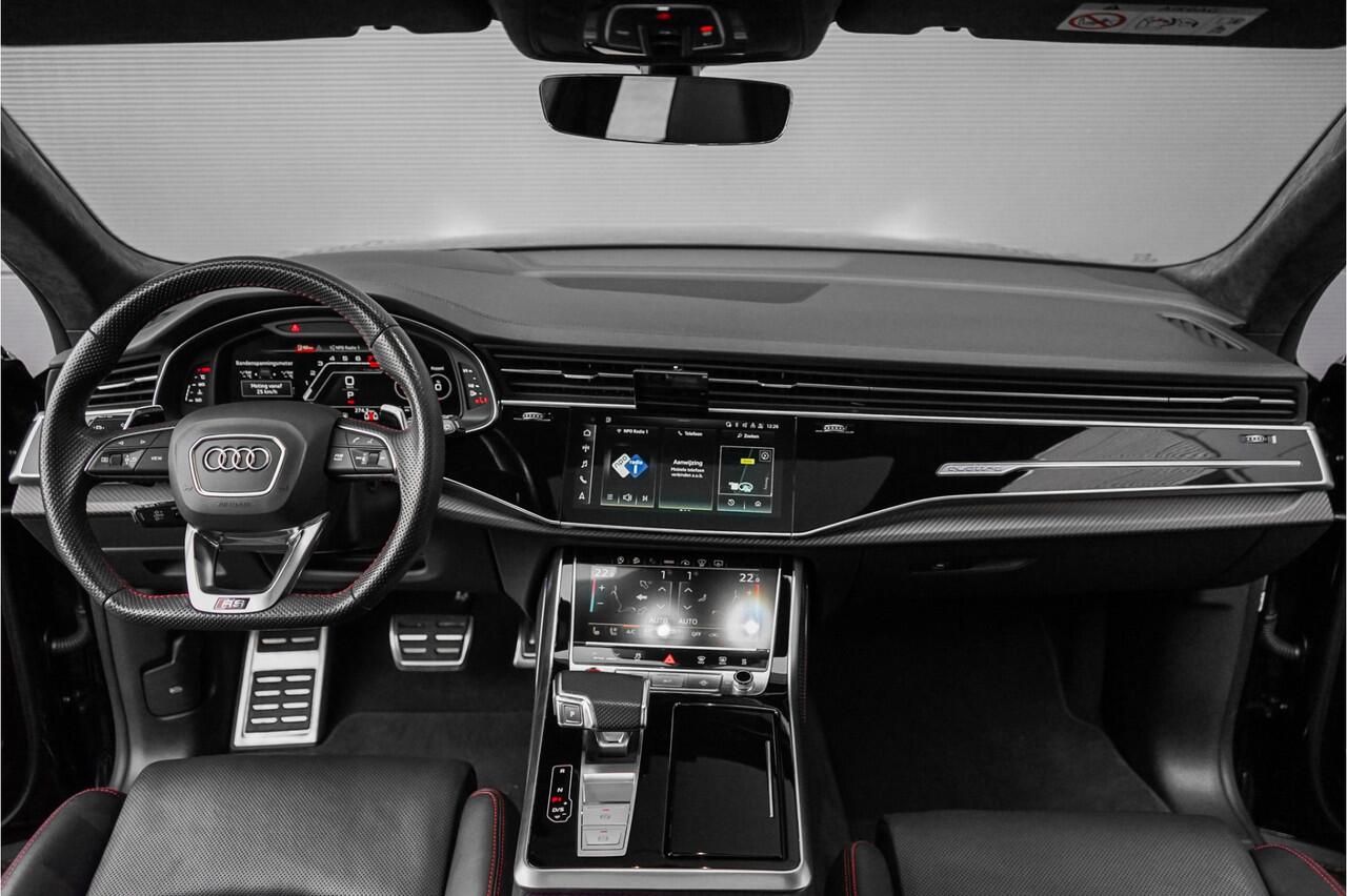 Audi Q8 4.0 TFSI RS Q8 Quattro Dynamic+ Keramisch Pano B&O Trekhaak Alcantara 23"