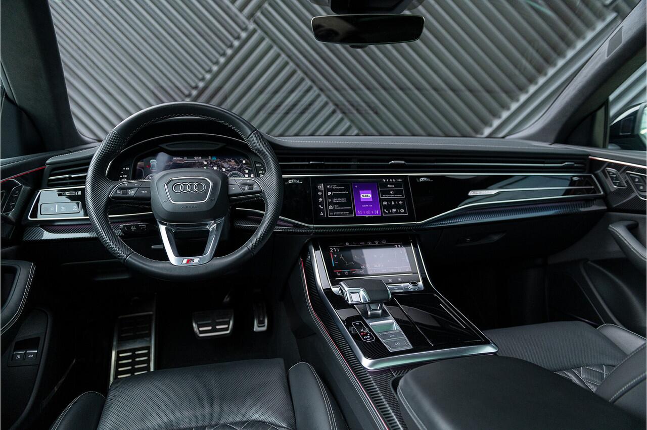 Audi Q8 60 TFSI e quattro S-Line Competition Panodak ACC Achteras Bestr. Head Up 360 Oled Massage Softcl. B&O Stoelvent. Trekhaak VOL !!!