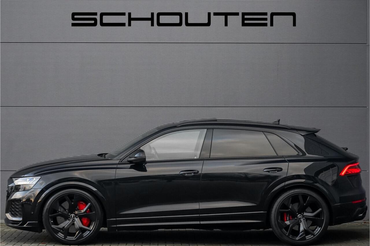 Audi Q8 4.0 TFSI RS Q8 Quattro Dynamic+ Keramisch Pano B&O Trekhaak Alcantara 23"