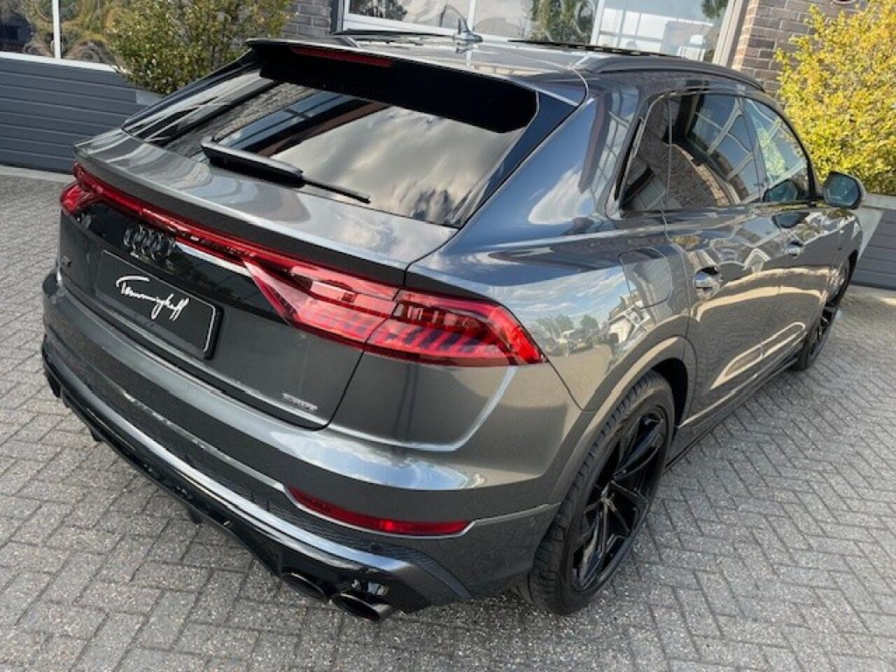 Audi Q8 55 TFSI MILD HYBRID Q. S-LINE - ABT - MAXTON - PANO - 4-W. BEST. - 22 INCH