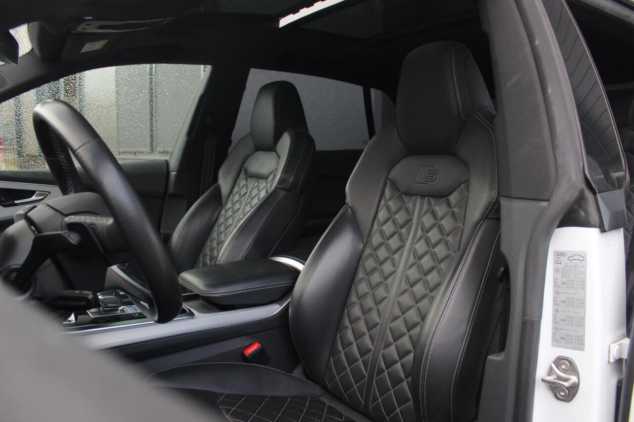 Audi Q8 60 TFSI e quattro Competition | Pano | Trekhaak |