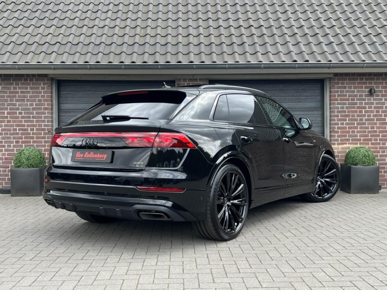 Audi Q8 60 TFSI e Quattro Competition Head up Pano RS Massage 4W besturing