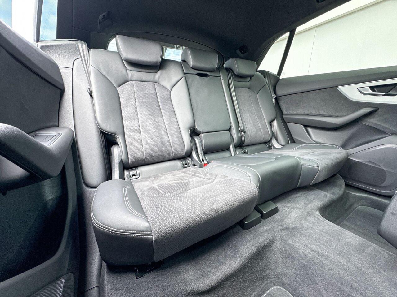 Audi Q8 55 TFSI e quattro Pro Line Panoramadak | Head up