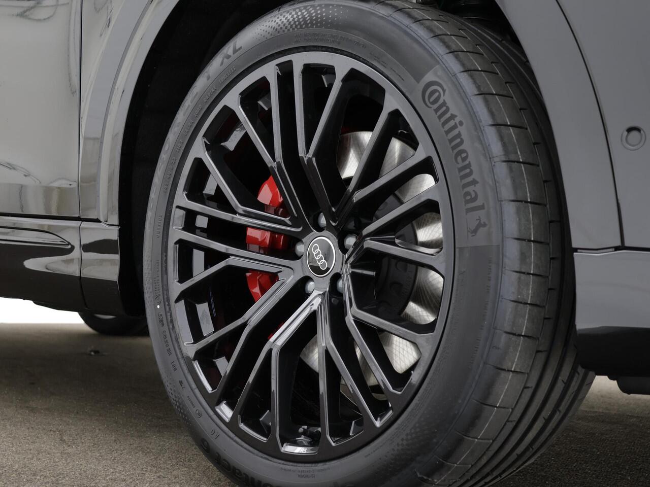 Audi Q8 55 TFSI e quattro Pro Line S 394 PK · B&O Premium 3D · Vierwielbesturing · Assist parking plus, remote · Trekhaak elek. wegklapbaar